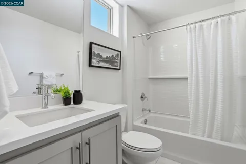 $1,749,000 | 5911 Silhouette Way, Dublin, CA 94568