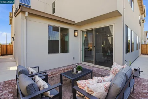 $1,749,000 | 5911 Silhouette Way, Dublin, CA 94568