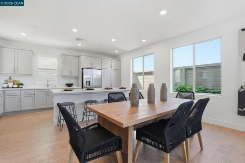 $1,749,000 | 5911 Silhouette Way, Dublin, CA 94568