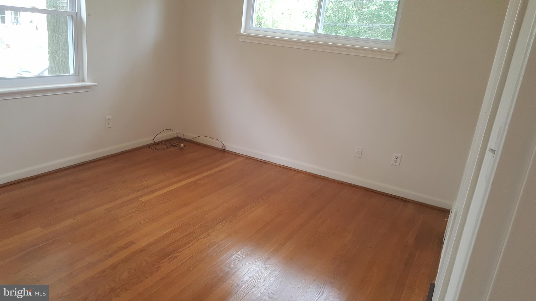 8402 11th Avenue Silver Spring, MD 20903 - Photo 9 of 16 Bedroom (Master)