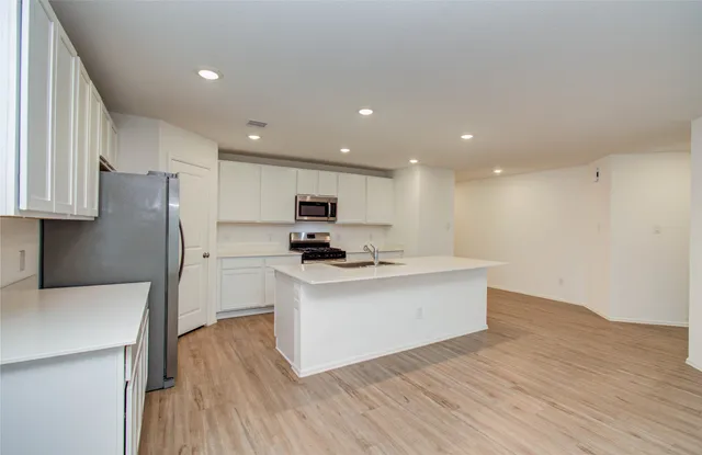 $2,099 | 9211 Redwood Br Drive, Baytown, TX 77521