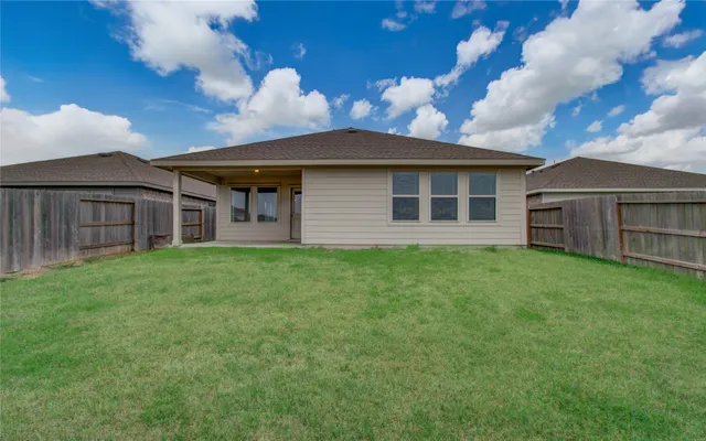 $2,099 | 9211 Redwood Br Drive, Baytown, TX 77521