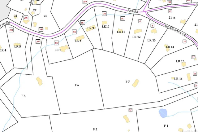 $199,900 | 6 Park Road, Oxford, CT 06478