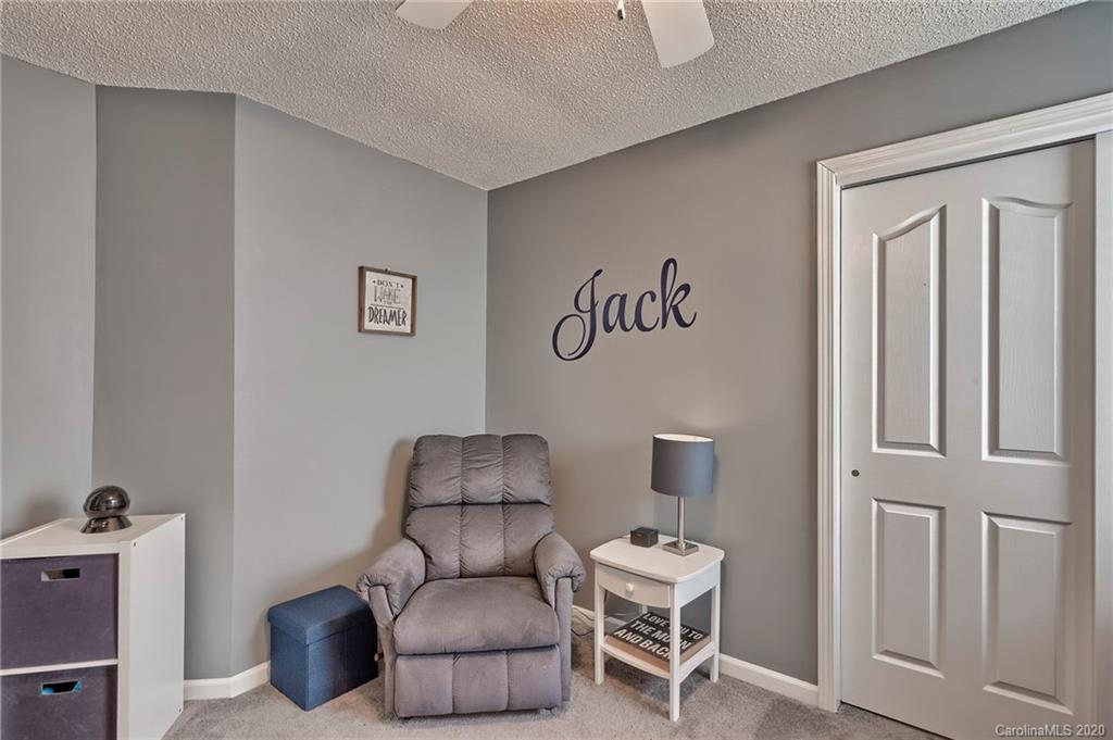 13314 Philip Michael Road Huntersville, NC 28078 - Photo 26 of 39 a living room with furniture