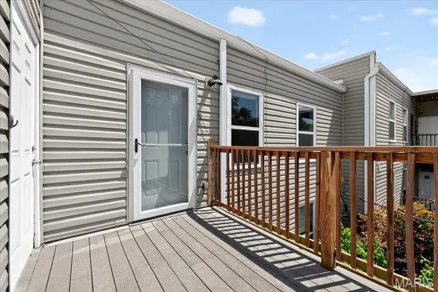 $174,900 | 2320 Rutger Street, Unit E, St. Louis, MO 63104