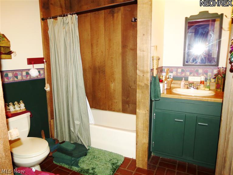 5090 Ridge Road Cortland, OH 44410 - Photo 23 of 24 Gallery Image 23
