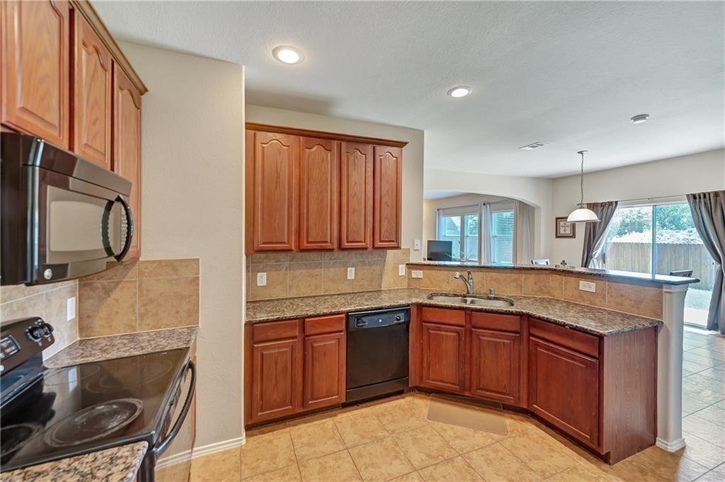 5000 Del Rey Circle Denton, TX 76208 - Photo 8 of 23