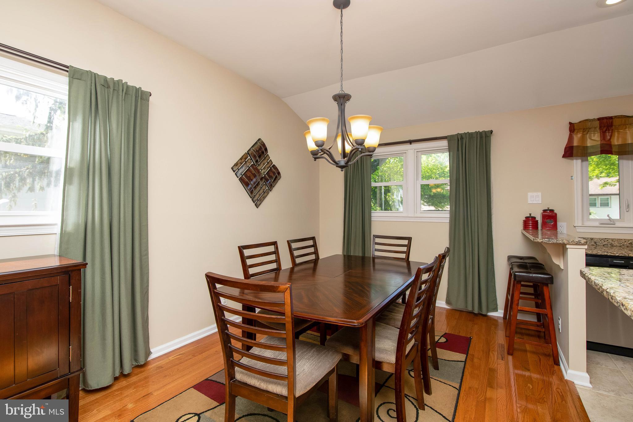 811 Richard Road Cherry Hill, NJ 08034 - Photo 14 of 35 dining area with vaulted ceiling
