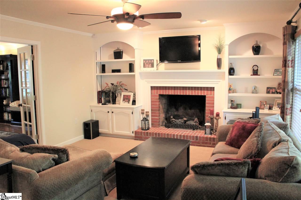 503 Sugar Mill Road Greer, SC 29650 - Photo 9 of 36 Gallery Image 9