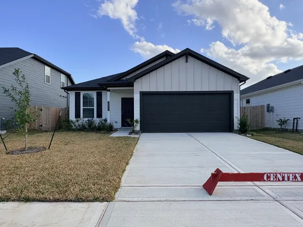 $249,990 | 30527 Wolfburn Street, Waller, TX 77484