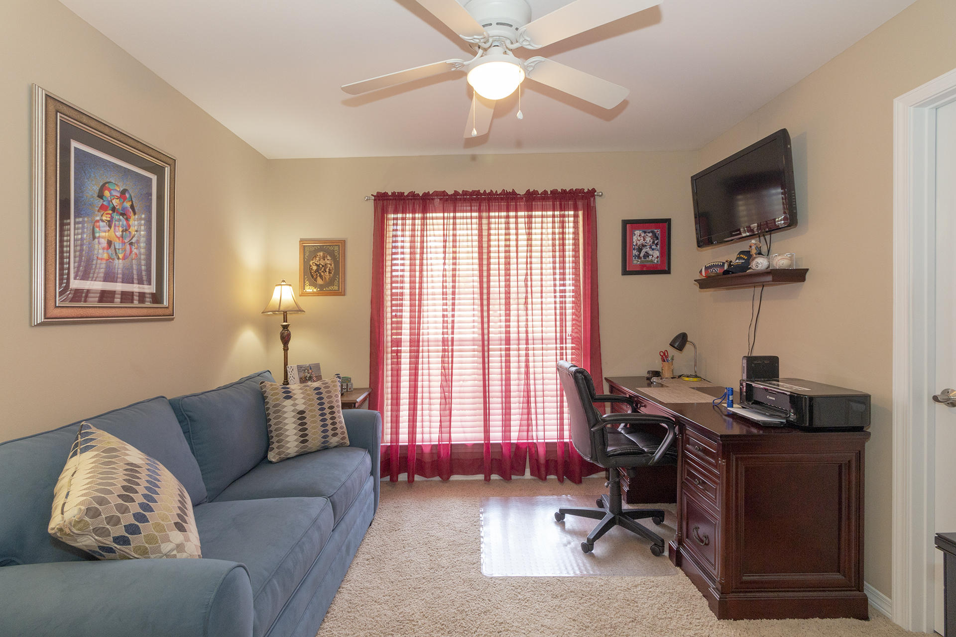 160 Pritchard Road Miramar Beach, FL 32550 - Photo 27 of 36 a view of a livingroom with workspace and a window