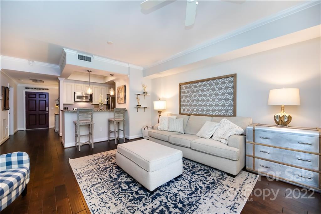 300 West 5th Street Charlotte, NC 28202 - Photo 15 of 38