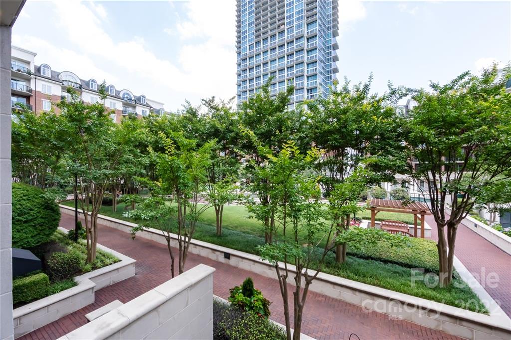 300 West 5th Street Charlotte, NC 28202 - Photo 19 of 38