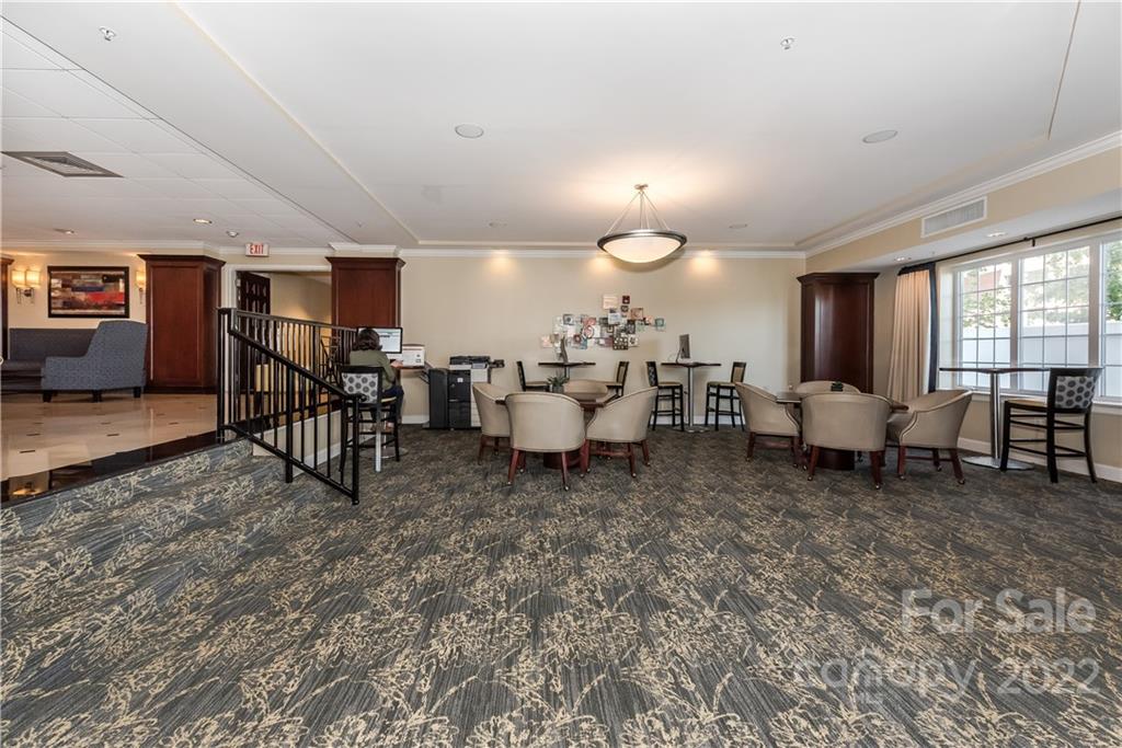 300 West 5th Street Charlotte, NC 28202 - Photo 34 of 38