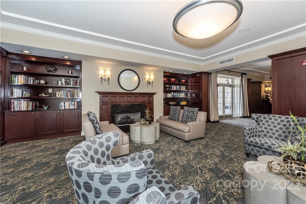 300 West 5th Street Charlotte, NC 28202 - Photo 35 of 38