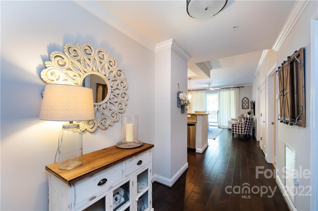 300 West 5th Street Charlotte, NC 28202 - Photo 4 of 38