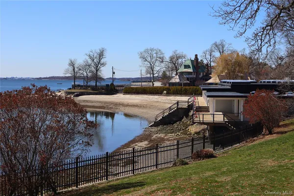 $8,500 | 14 Bonnett Avenue, Larchmont, NY 10538