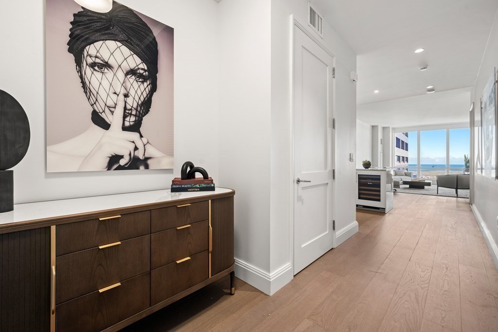 240 Devonshire Street, Unit 5710 Boston, MA 02110 - Photo 5 of 42