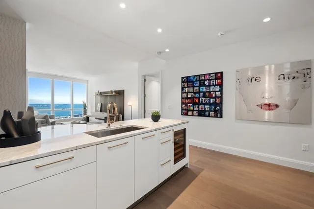 $3,010,000 | 240 Devonshire Street, Unit 5710, Boston, MA 02110