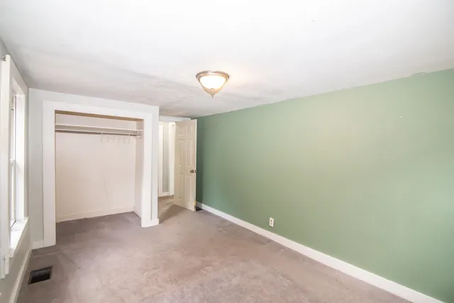 $389,900 | 10 Auburn Road, Londonderry, NH 03053