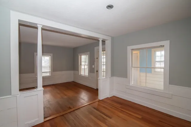 $389,900 | 10 Auburn Road, Londonderry, NH 03053