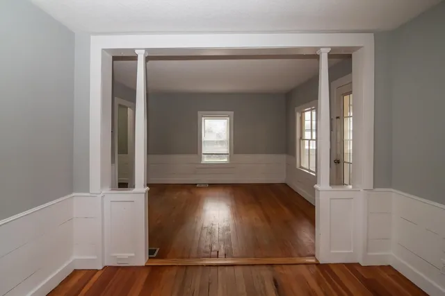 $389,900 | 10 Auburn Road, Londonderry, NH 03053