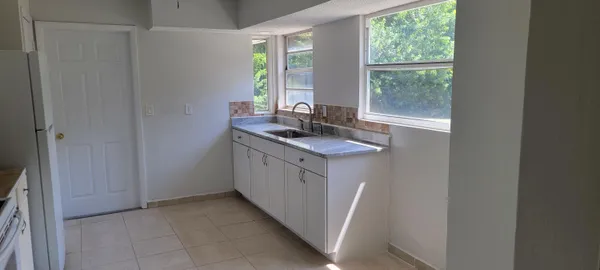 $2,200 | 1502 Southeast Hearne Court, Port St. Lucie, FL 34952
