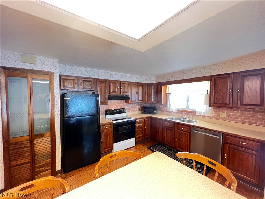 6480 State Road, Unit F14 Parma, OH 44134 - Photo 2 of 21 Gallery Image 2
