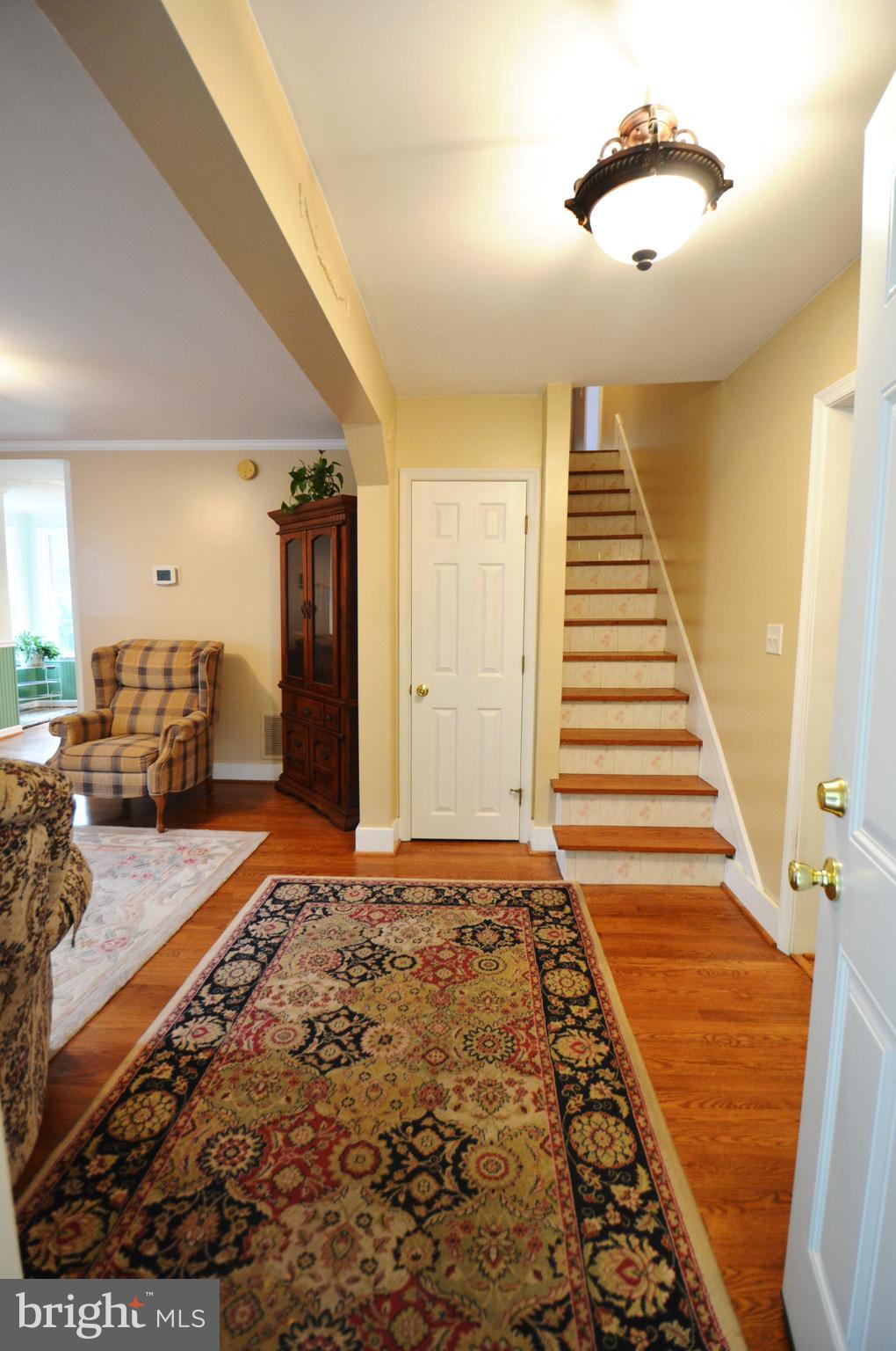 2165 Woodview Road Finksburg, MD 21048 - Photo 13 of 70 Entry foyer