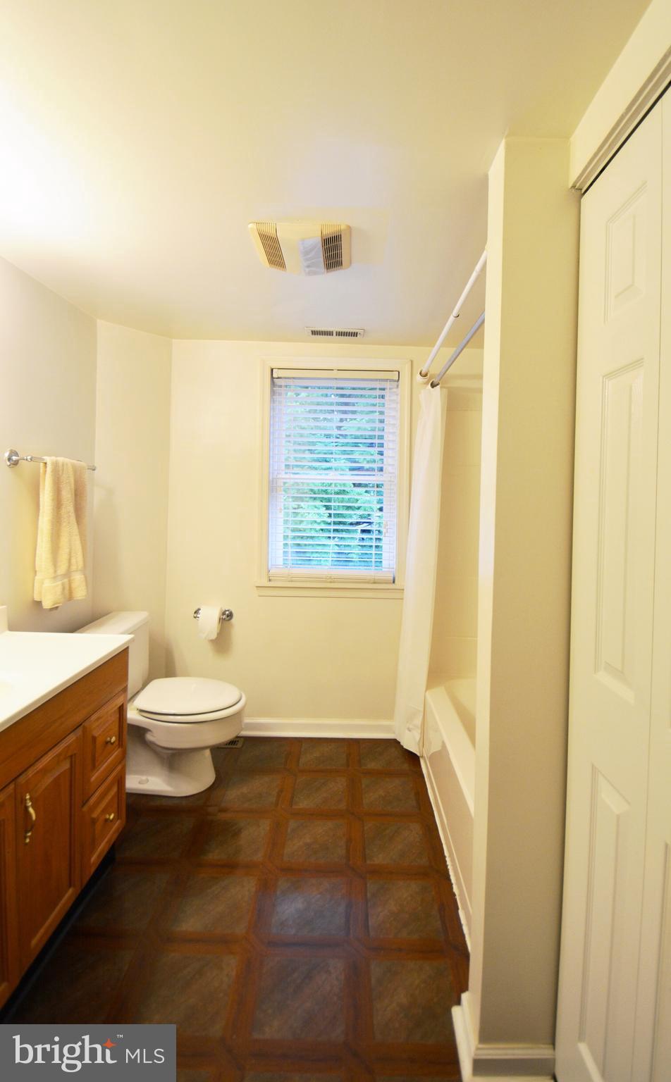 2165 Woodview Road Finksburg, MD 21048 - Photo 38 of 70 Bathroom 2 entry view, 4 ft vanity