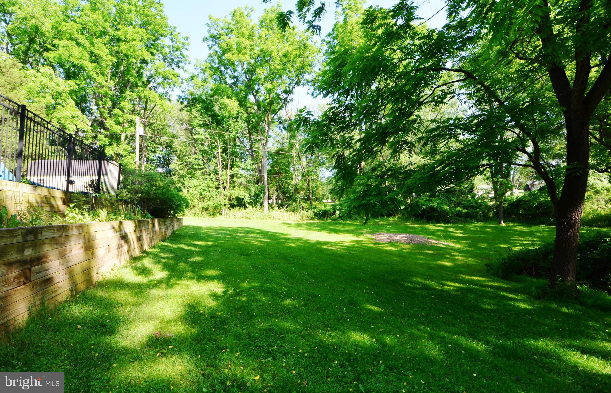 2165 Woodview Road Finksburg, MD 21048 - Photo 59 of 70 Far left yard beyond the In-ground pool.