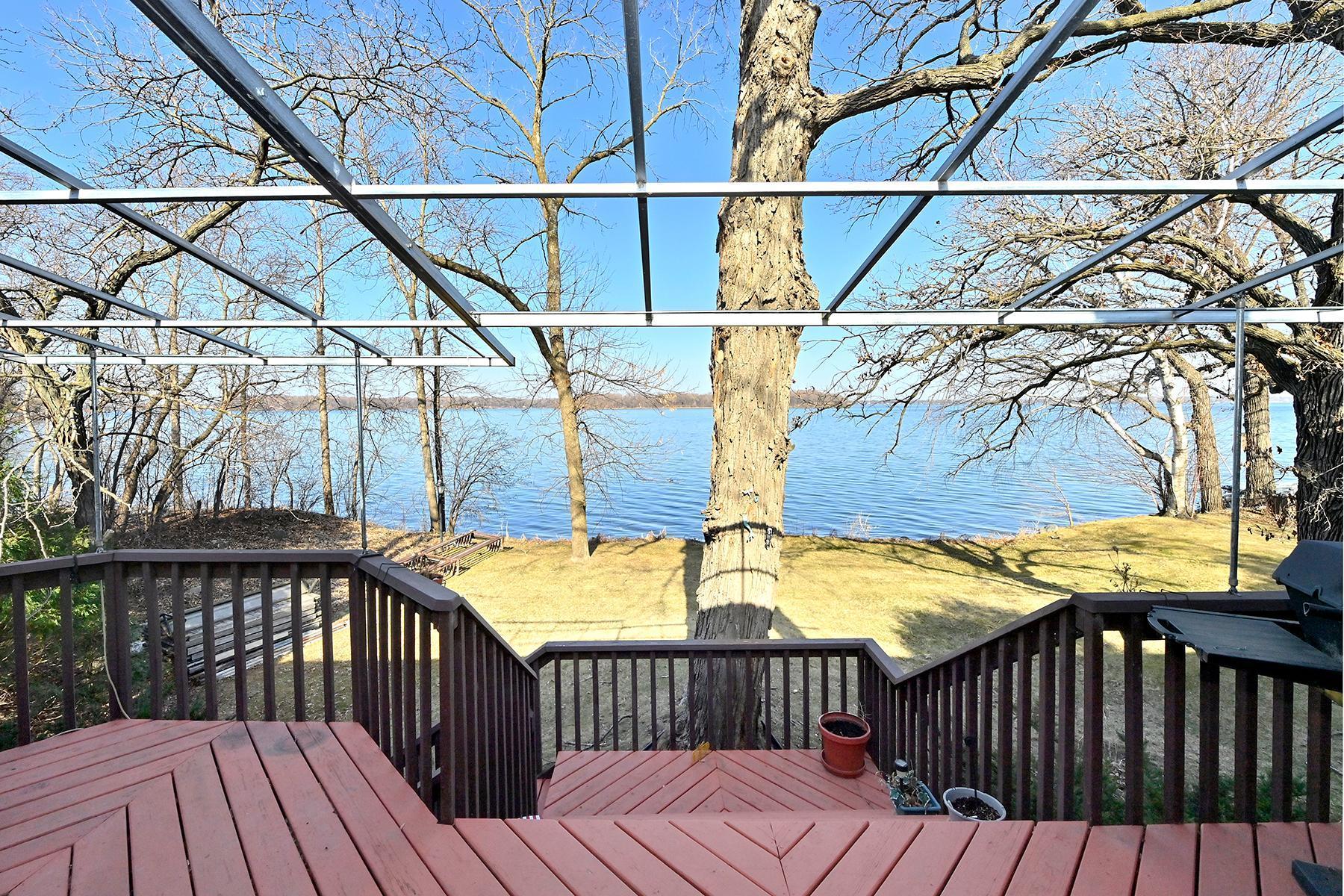 20595 Summerville Road Deephaven, MN 55331 - Photo 3 of 9 Gallery Image 3