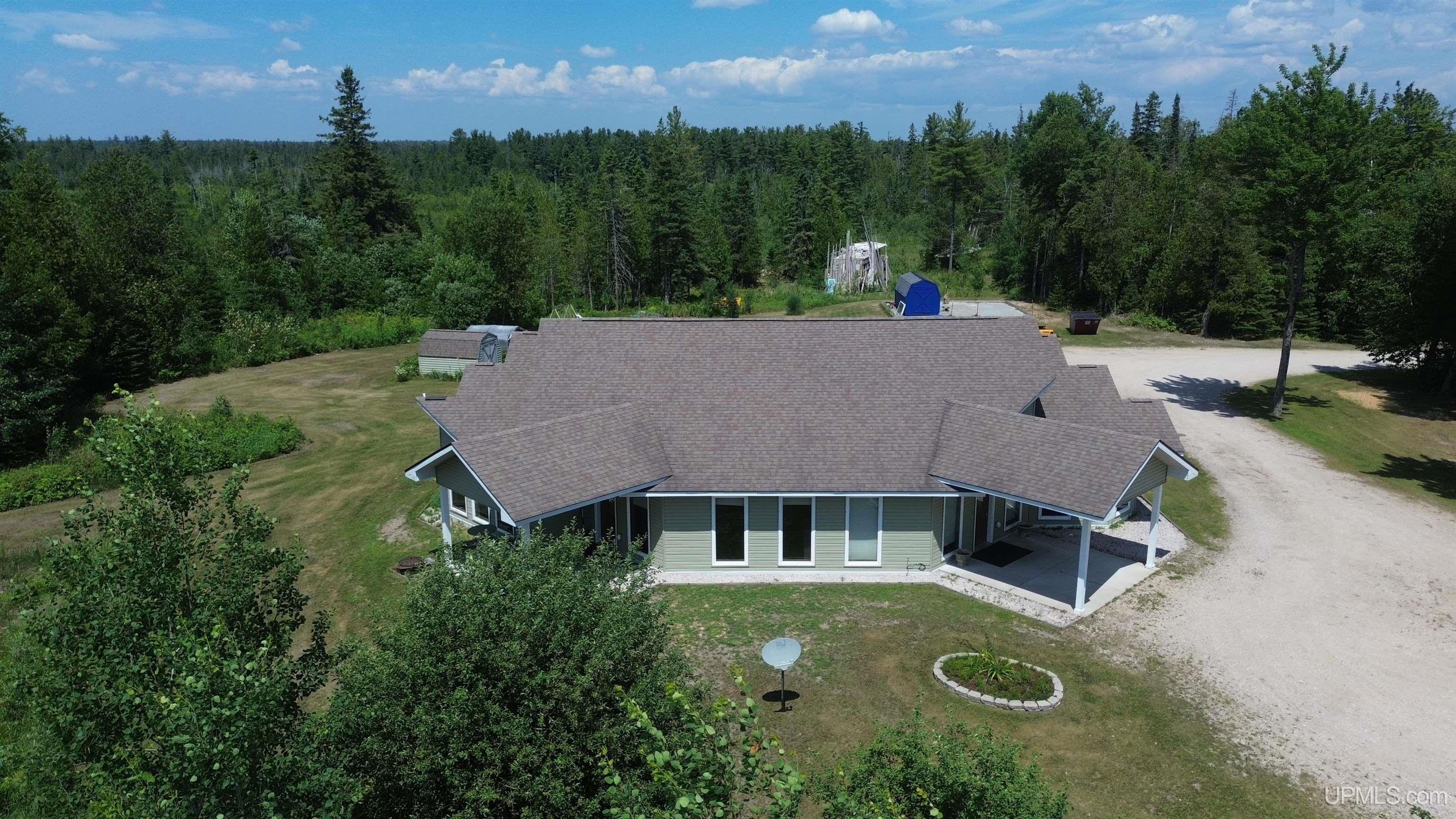 8082 Highway 2 Manistique, MI 49854 - Photo 47 of 56