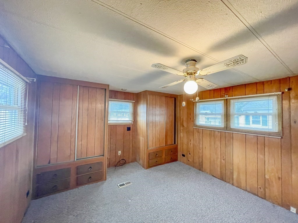 29 Lamplighter Lane, Unit 29 Springfield, MA 01119 - Photo 17 of 24 Gallery Image 17