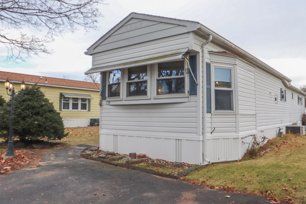 29 Lamplighter Lane, Unit 29 Springfield, MA 01119 - Photo 23 of 24 Gallery Image 23