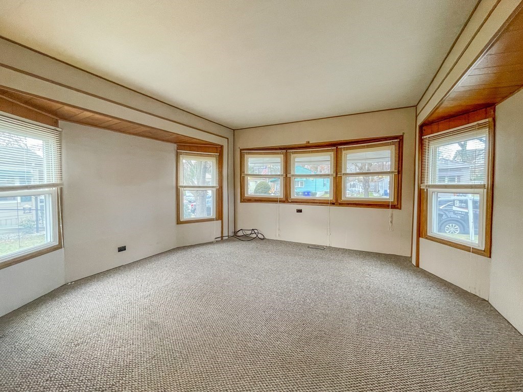 29 Lamplighter Lane, Unit 29 Springfield, MA 01119 - Photo 10 of 24 Gallery Image 10