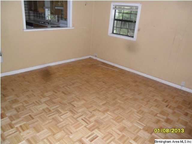 68 County Road 213 Calera, AL 35040 - Photo 3 of 8