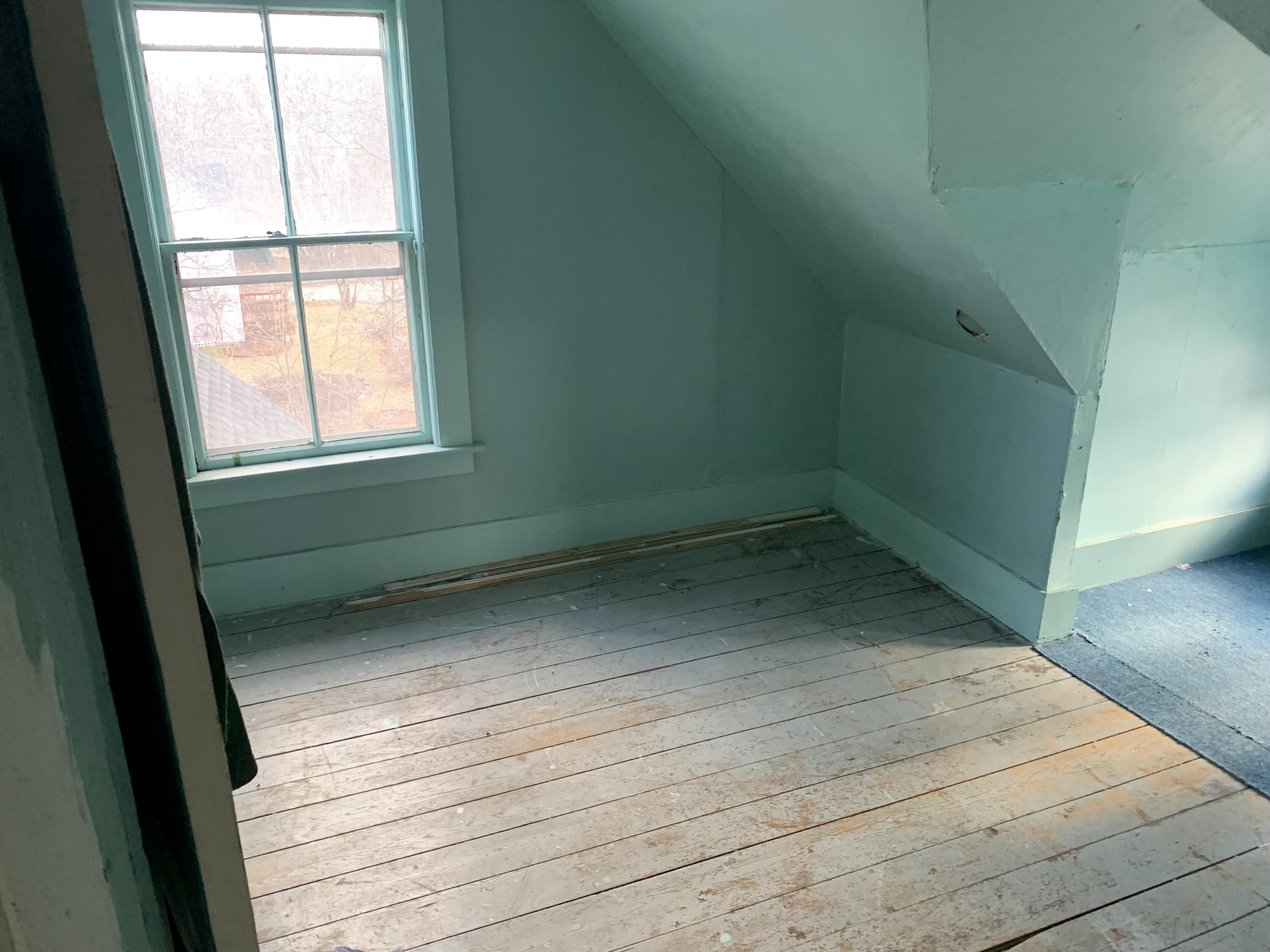 195 Congress Street Millinocket, ME 04462 - Photo 26 of 43 16638031-1122-44D0-B147-6B7328AE0574