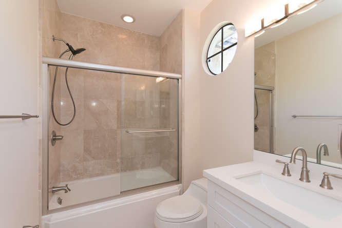 7057 Siena Court Boca Raton, FL 33433 - Photo 44 of 62 6th Bathroom