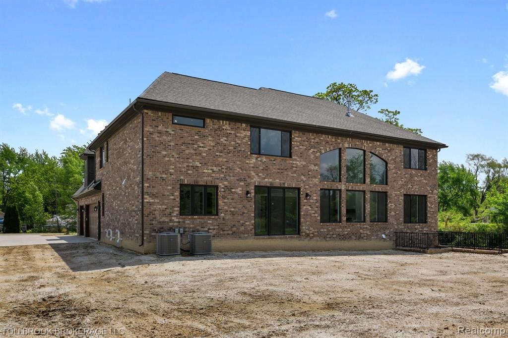 3461 Alpine Road Troy, MI 48084 - Photo 48 of 51 Gallery Image 48