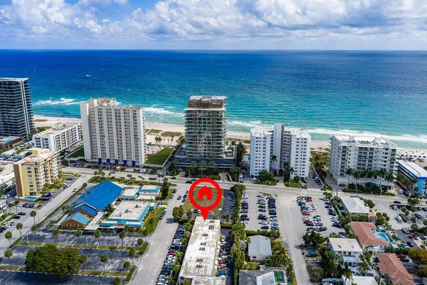 $182,900 | 3200 Northeast 7th Court, Unit 201A, Pompano Beach, FL 33062