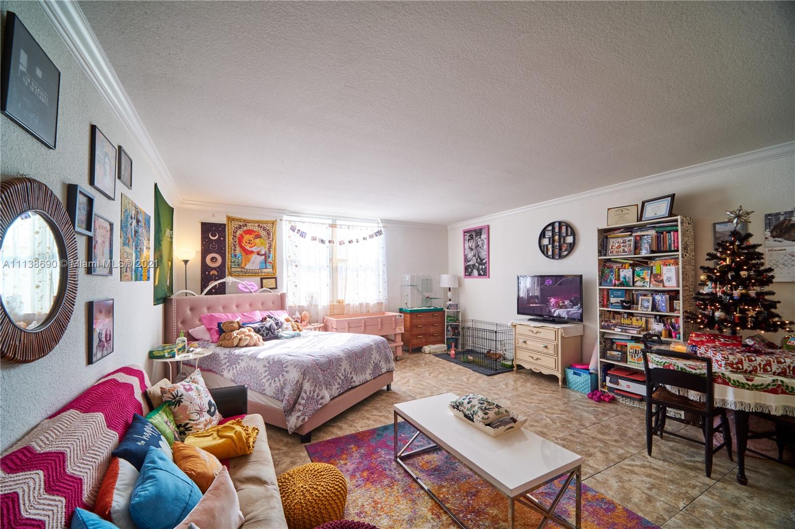 401 69th Street, Unit 502 Miami Beach, FL 33141 - Photo 19 of 32