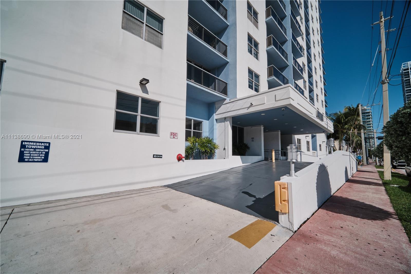 401 69th Street, Unit 502 Miami Beach, FL 33141 - Photo 3 of 32