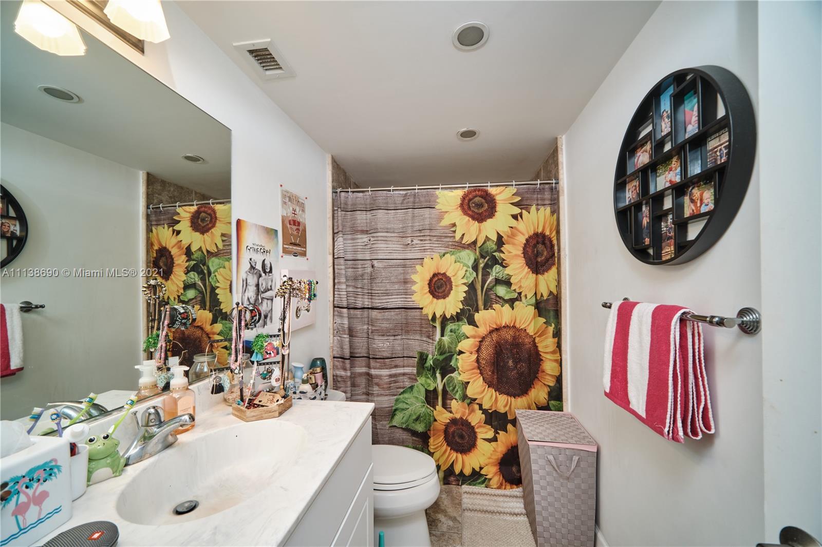 401 69th Street, Unit 502 Miami Beach, FL 33141 - Photo 24 of 32