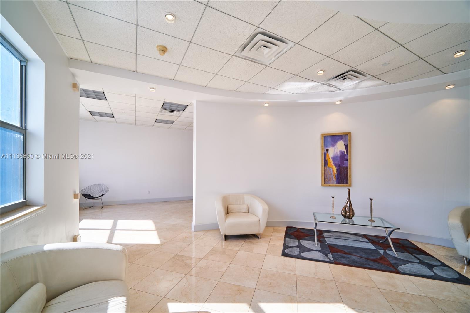 401 69th Street, Unit 502 Miami Beach, FL 33141 - Photo 5 of 32