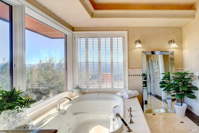 $4,775,000 | 1340 Crestmont Drive, Angwin, CA 94508