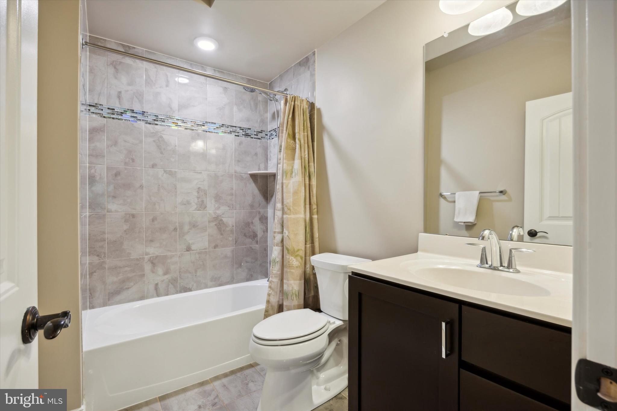 22 Parkview Cir. Wayne, PA 19087 - Photo 32 of 47