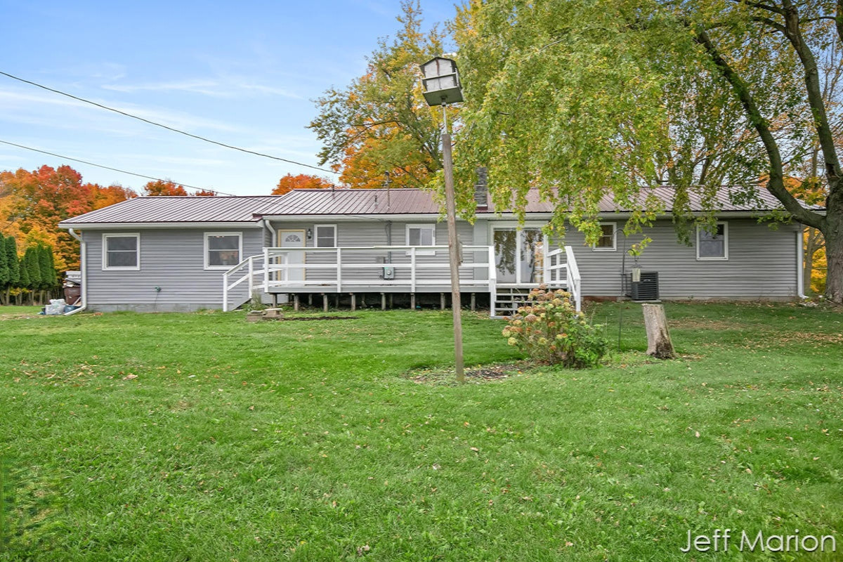 470 Peterson Road Ionia, MI 48846 - Photo 23 of 41 IMG_1020