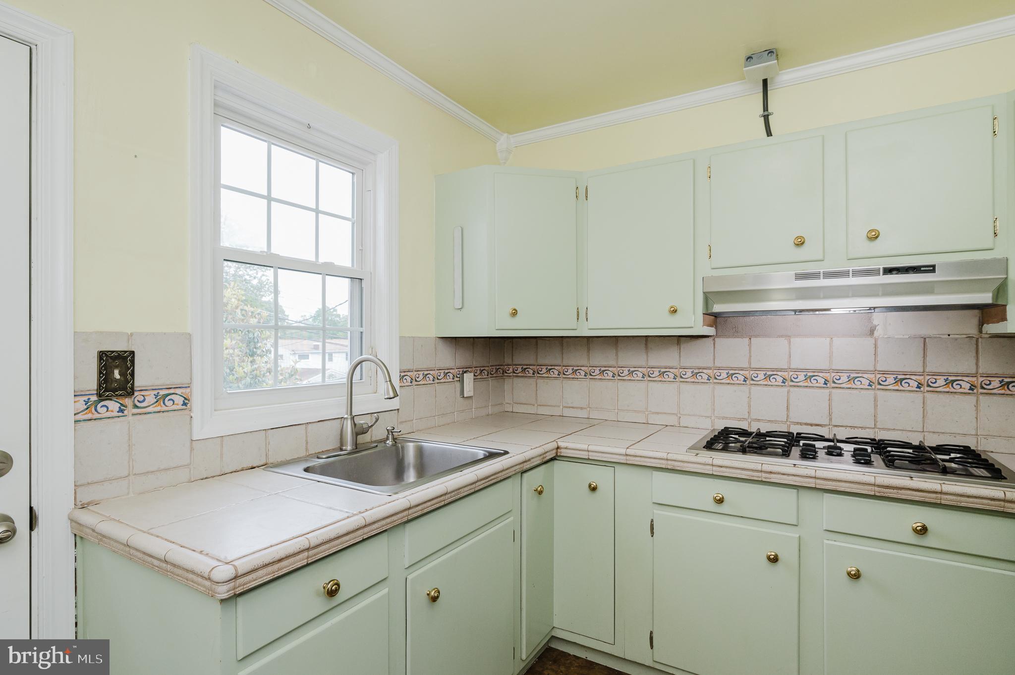 3336 Willoughby Road Baltimore, MD 21234 - Photo 12 of 52 Gallery Image 12
