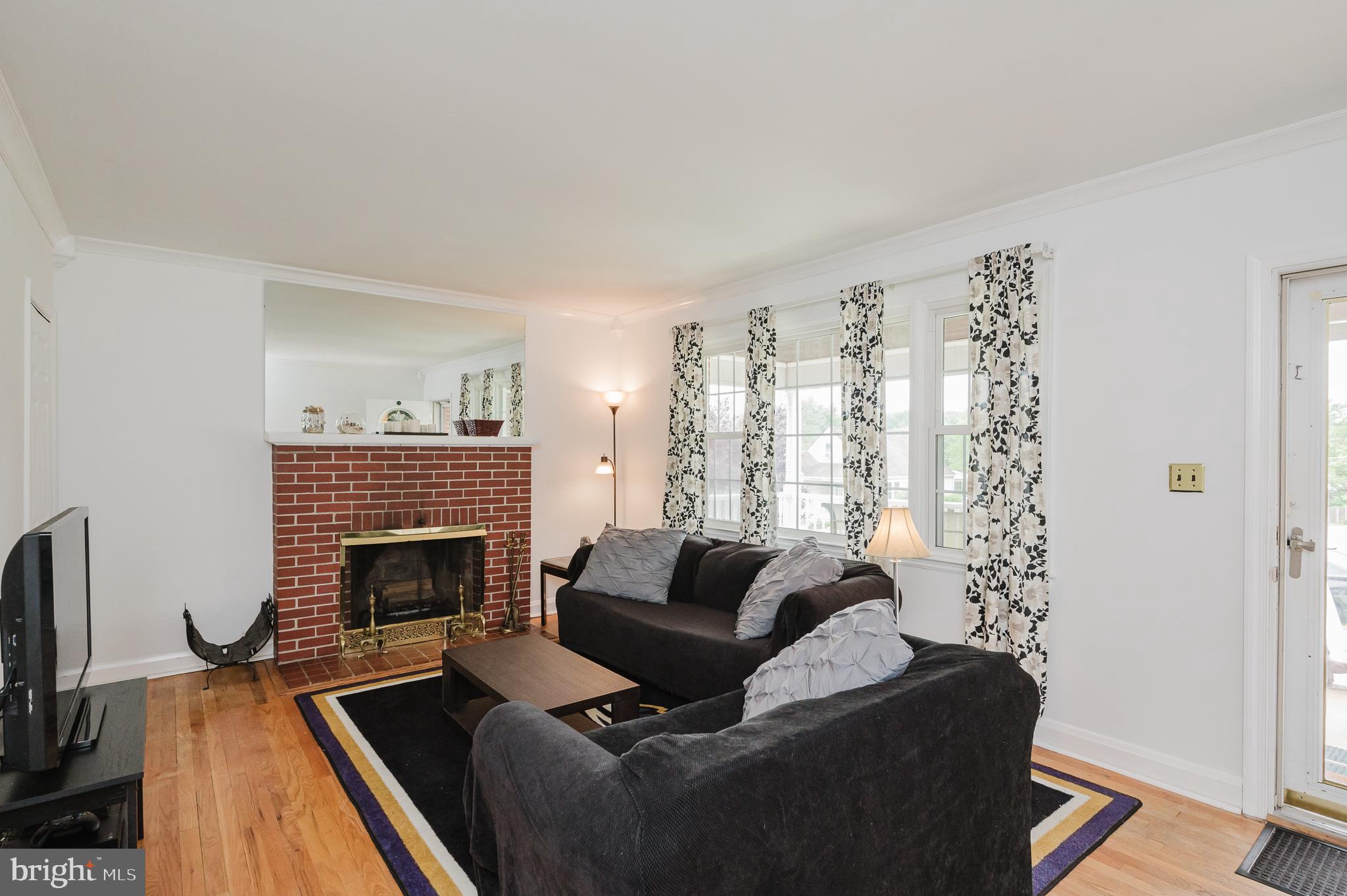 3336 Willoughby Road Baltimore, MD 21234 - Photo 5 of 52 Gallery Image 5